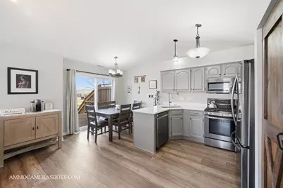 57 Seton Creek Drive, Oswego, IL 60543 - Photo 7