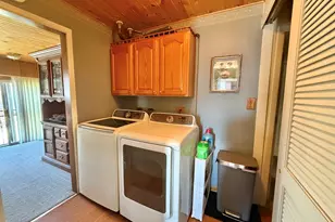 8014 S 83rd Ct, Justice, IL 60458 - Photo 7