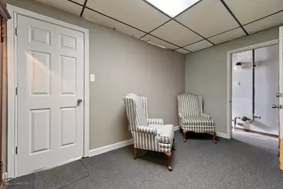 7847 S Maryland Avenue, Chicago, IL 60619 - Photo 5