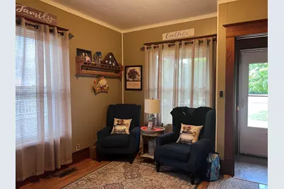 132 W Franklin Street W, Paxton, IL 60957 - Photo 13