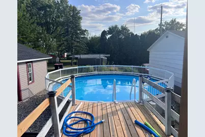 132 W Franklin Street W, Paxton, IL 60957 - Photo 11