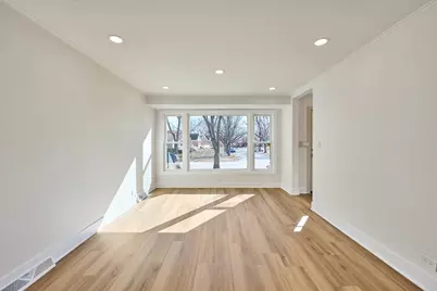 4232 W 109th Street, Oak Lawn, IL 60453 - Photo 3