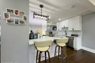 9017 Major Ave, Morton Grove, IL 60053 - Photo 3