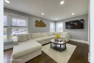 9017 Major Avenue, Morton Grove, IL 60053 - Photo 21