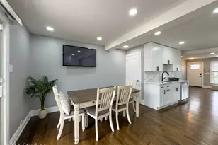 9017 Major Ave, Morton Grove, IL 60053 - Photo 13