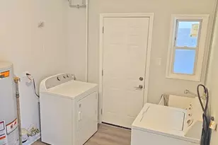 138 Algonquin St, Park Forest, IL 60466 - Photo 9