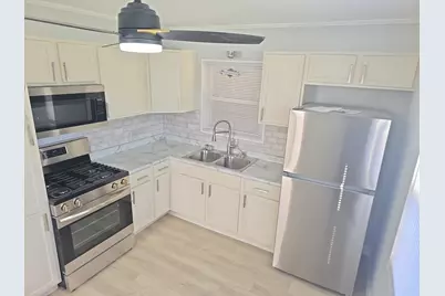 138 Algonquin Street, Park Forest, IL 60466 - Photo 7