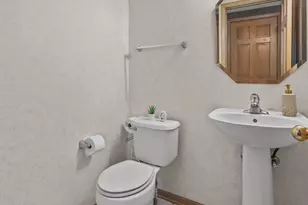 529 Rose Ln, Bartlett, IL 60103 - Photo 9