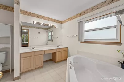 529 Rose Lane, Bartlett, IL 60103 - Photo 11