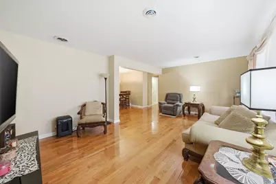 900 Barber Lane, Joliet, IL 60435 - Photo 3