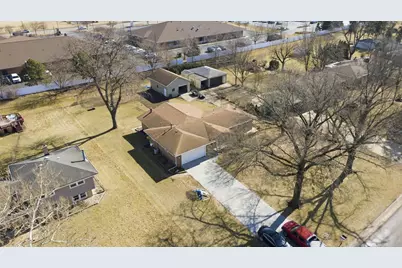 900 Barber Lane, Joliet, IL 60435 - Photo 35