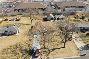 900 Barber Ln, Joliet, IL 60435 - Photo 31