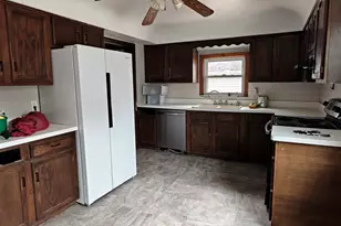 403 N Day Ave, Rockford, IL 61101 - Photo 15