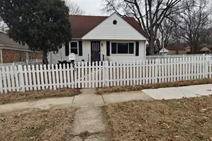 403 N Day Ave, Rockford, IL 61101 - Photo 3