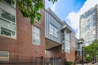 1808 S Michigan Avenue #18, Chicago, IL 60616 - Photo 1