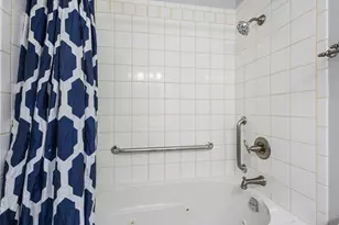 2703 Wayfaring Ln, Lisle, IL 60532 - Photo 17