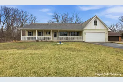 25423 W Highwoods Drive, Antioch, IL 60002 - Photo 1