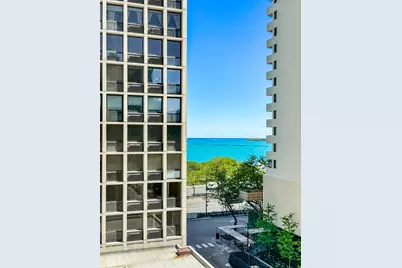 70 E Scott Street #605, Chicago, IL 60610 - Photo 5