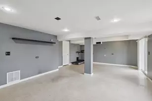 1102 Lillian Ln, West Chicago, IL 60185 - Photo 23