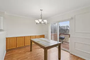 1102 Lillian Ln, West Chicago, IL 60185 - Photo 5