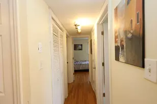 10111 Old Orchard Ct, Skokie, IL 60076 - Photo 13