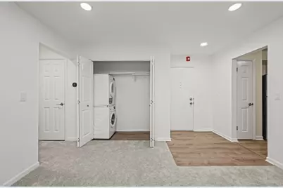 715 E Falcon Drive #209E, Arlington Heights, IL 60005 - Photo 13