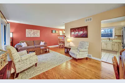 10456 S Stowe Court, Palos Hills, IL 60465 - Photo 5