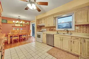 10456 S Stowe Ct, Palos Hills, IL 60465 - Photo 11