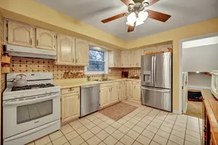 10456 S Stowe Ct, Palos Hills, IL 60465 - Photo 9