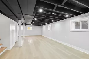 5547 N California Ave, Chicago, IL 60625 - Photo 25