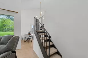 2014 Blackthorn Dr, Champaign, IL 61821 - Photo 23