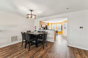 464 Valentine Way, Oswego, IL 60543 - Photo 7