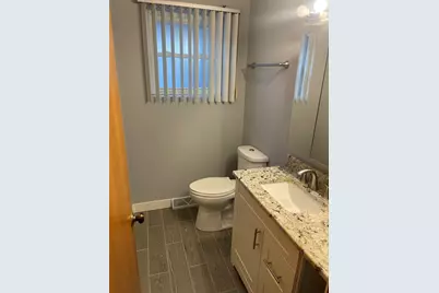 4043 N Wagner Avenue, Schiller Park, IL 60176 - Photo 15