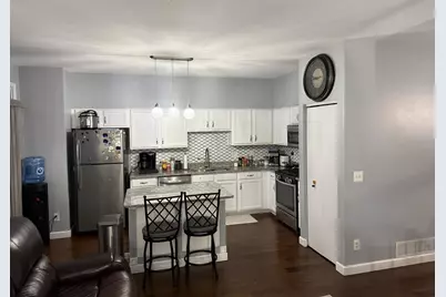 689 S Shannon Drive, Romeoville, IL 60446 - Photo 5