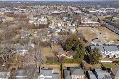 128 Harding Court, Glen Ellyn, IL 60137 - Photo 15