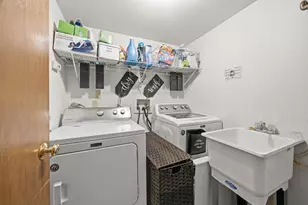 5140 Shadow Creek Dr, Oak Forest, IL 60452 - Photo 5