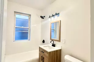 1150 N Lawndale Ave, Chicago, IL 60651 - Photo 5