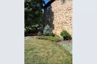 1810 Golf View Drive, Bartlett, IL 60103 - Photo 3