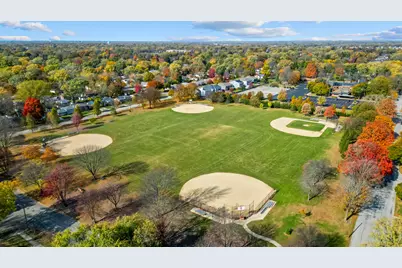 1214 E Suffield Drive, Arlington Heights, IL 60004 - Photo 41