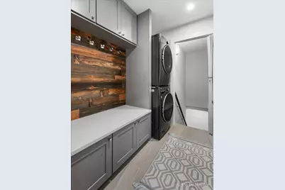 1214 E Suffield Drive, Arlington Heights, IL 60004 - Photo 25