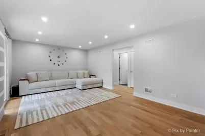 1214 E Suffield Drive, Arlington Heights, IL 60004 - Photo 13