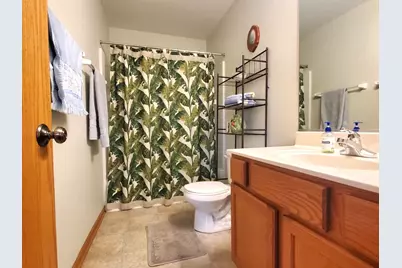 [Address not provided], Round Lake, IL 60073 - Photo 19