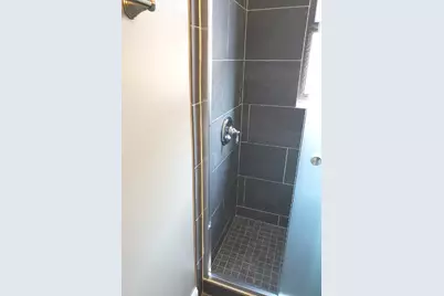 1064 W Thorndale Avenue #3P, Chicago, IL 60660 - Photo 5