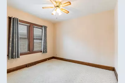 1115 N Prairie Avenue, Joliet, IL 60435 - Photo 11