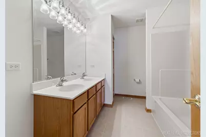 2593 Moutray Lane, North Aurora, IL 60542 - Photo 27