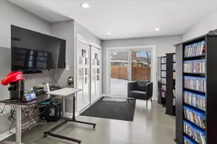 1109 S Edson Ave, Lombard, IL 60148 - Photo 9