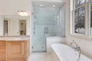 821 S Clay St, Hinsdale, IL 60521 - Photo 17