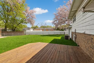 555 N Cherry Drive, Glenwood, IL 60425 - Photo 19
