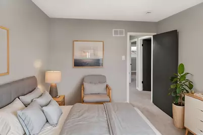 555 N Cherry Drive, Glenwood, IL 60425 - Photo 13