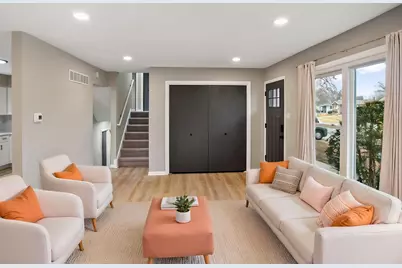 555 N Cherry Drive, Glenwood, IL 60425 - Photo 3